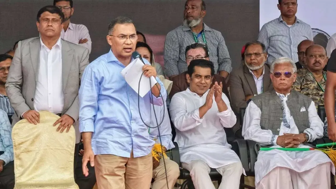 জনসভায় বক্তব্য রাখছেন তারেক রহমান-ফাইল ছবি