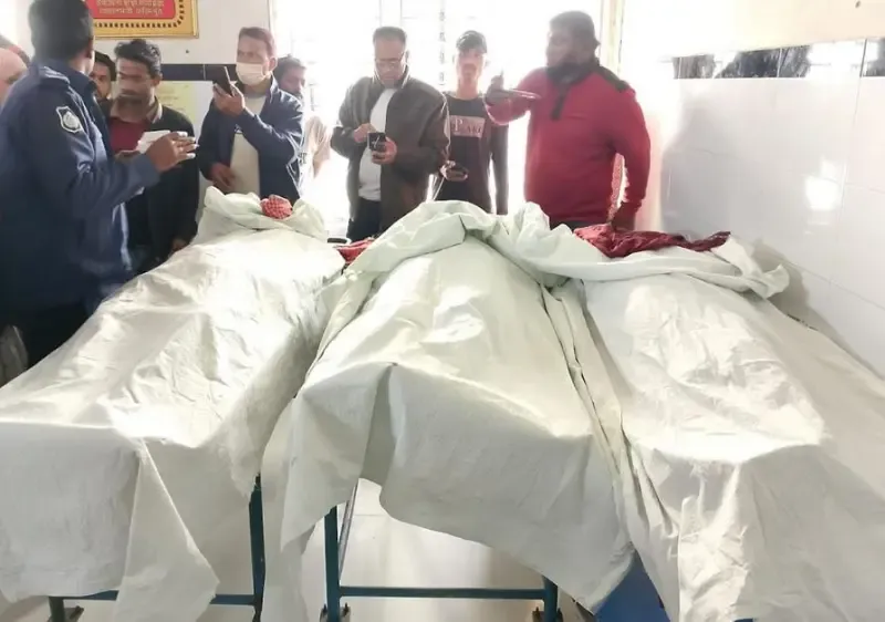 ফরিদপুরে ট্রেন দুর্ঘটনায় লাশ হয়ে ফিরলেন আপন দুই ভাইসহ তিনজন