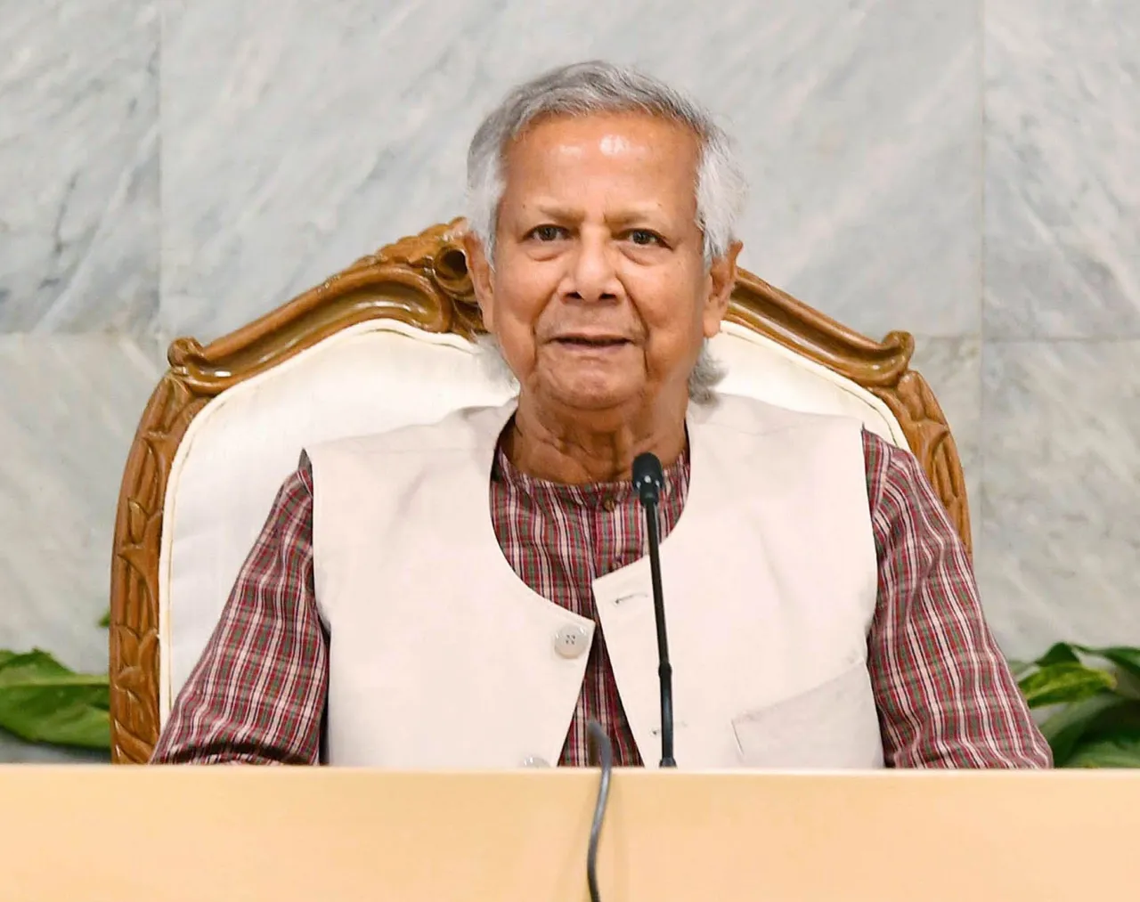 মঙ্গলবার বিকেল ৫টায় প্রধান উপদেষ্টা ‘জুলাই ঘোষণাপত্র’ পাঠ করবেন