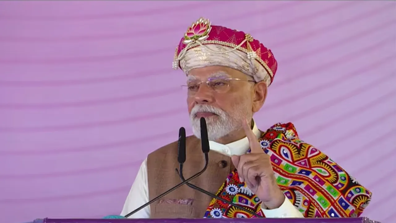 পাকিস্তানের পরমাণু হুমকির জবাব দিলেন মোদি: ‘নতুন ভারত আর ভয় পায় না’