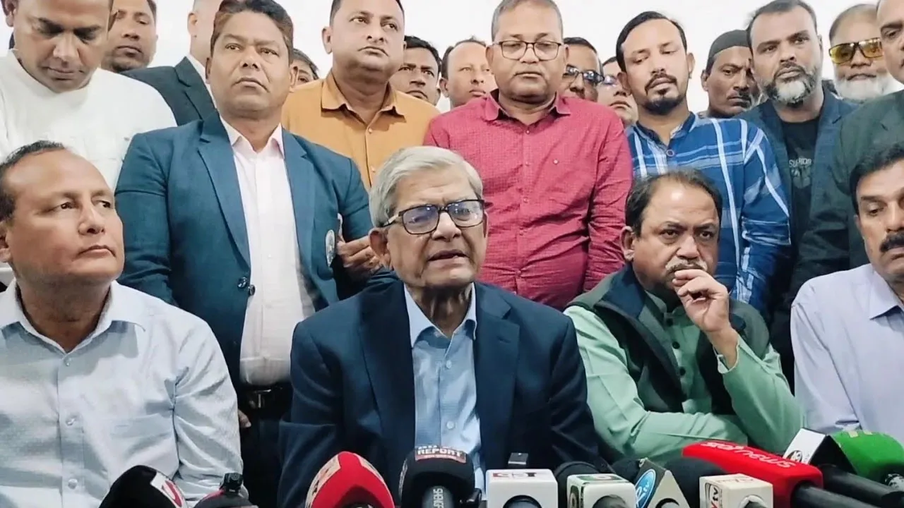 এটা এই দরিদ্র মানুষগুলোর জন্য একটি চরম আঘাত : মির্জা ফখরুল