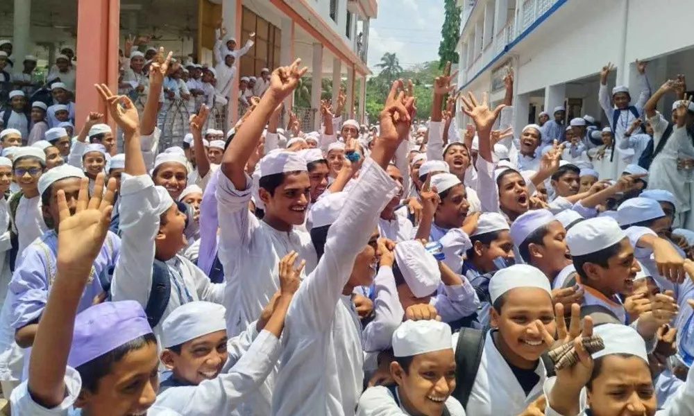 চমক! আলিম পরীক্ষায় ৪২৬৮ শিক্ষার্থী জিপিএ-৫ পেয়েছেন