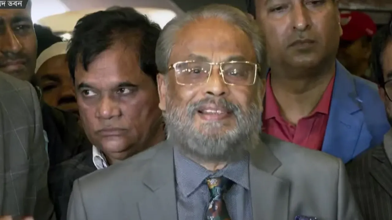 জাপা চেয়ারম্যান জি এম কাদেরের দলীয় কার্যক্রমে নিষেধাজ্ঞা