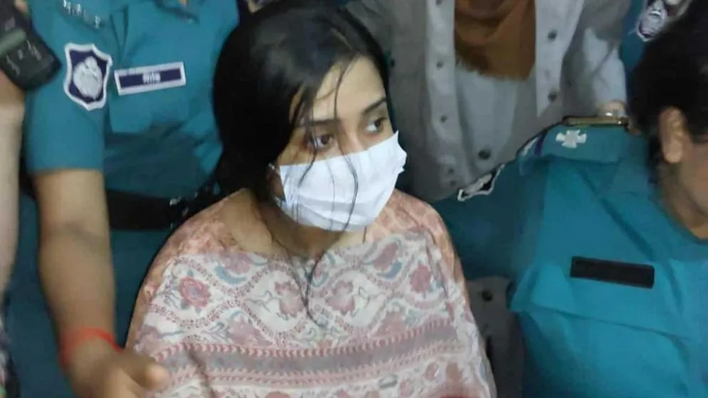 মেজর সাদিকের স্ত্রী সুমাইয়া সন্ত্রাসবিরোধী মামলায় গ্রেফতার