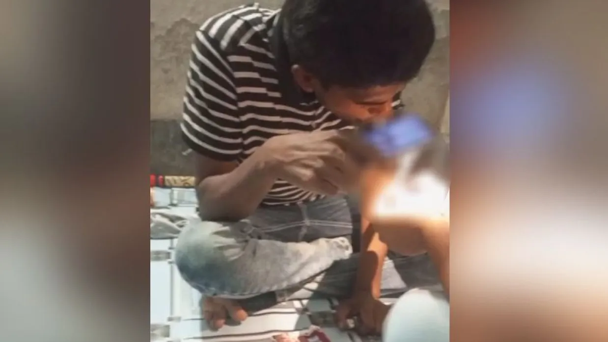 ছাত্রদল নেতার ইয়াবা সেবনের ভিডিও ভাইরাল