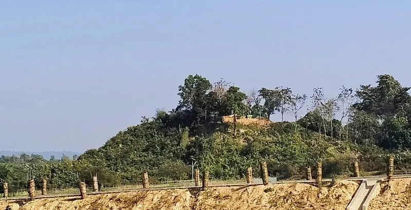 বাংলাদেশের সীমান্তের ভেতরে মাইন বিস্ফোরণে সীমান্তরক্ষী আহত