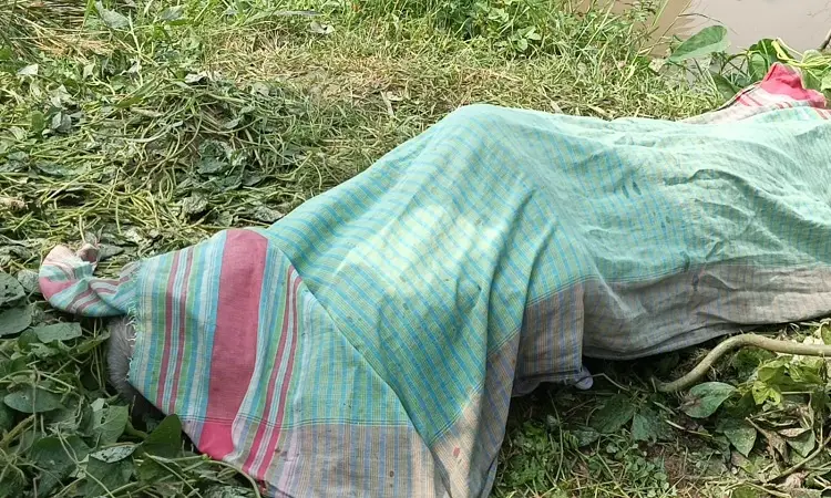 নবাবগঞ্জে ব্রিজের কর্নিসে মিলল তাবলিগ আমিরের ঝুলন্ত মরদেহ
