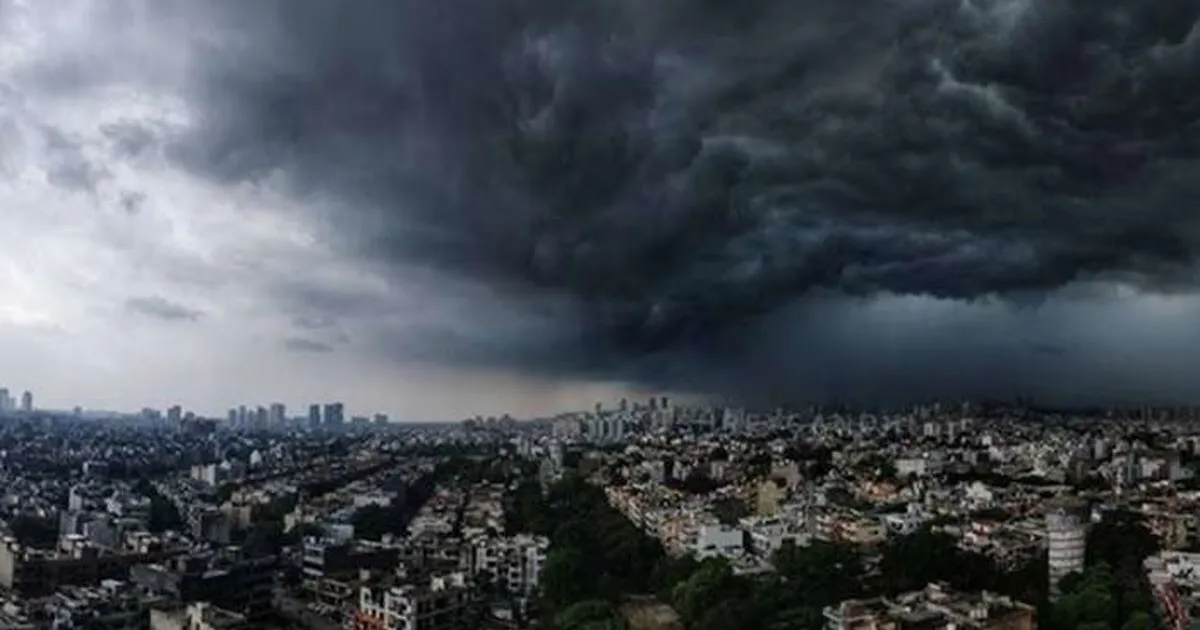 মেঘে ঢেকে যাবে আকাশ, বজ্রসহ বৃষ্টির সম্ভাবনা