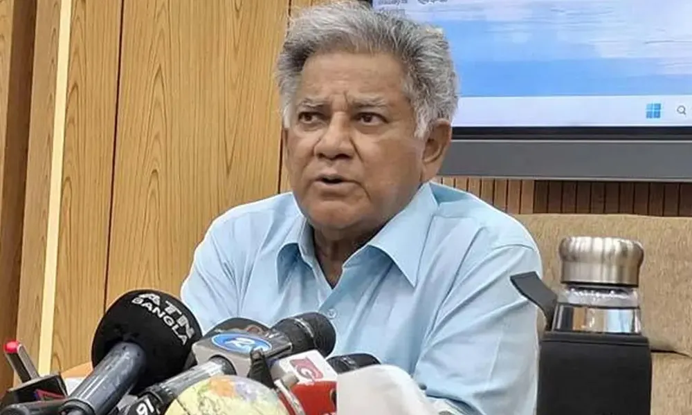 ব্যবসায়ীদের দাবিতে চট্টগ্রাম বন্দরে শুল্ক বৃদ্ধি এক মাসের জন্য স্থগিত