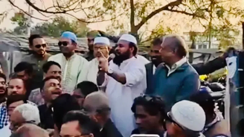 ‘ধানের শীষে ভোট দিয়ে দেখাবো আমরা পাকিস্তান’