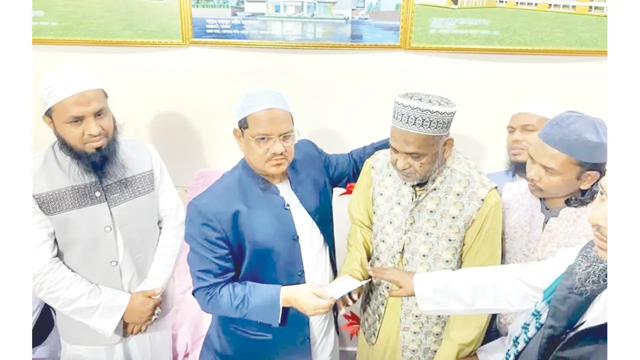 মনোনয়ন না পেয়ে বিএনপি নেতার ইসলামী আন্দোলনে যোগ