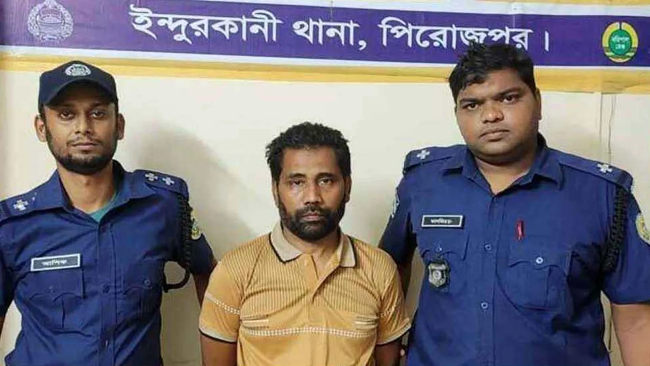 দেলাওয়ার হোসাইন সাঈদীর রায়ে মিষ্টি বিতরণকারী আ.লীগ নেতাকে মিষ্টি খাইয়ে পিটুনি
