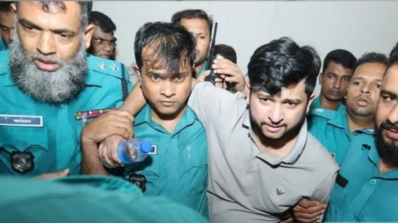 জামিন চেয়ে খালেদা জিয়ার সঙ্গে আফ্রিদির বাবার ছবি দেখালেন আইনজীবী