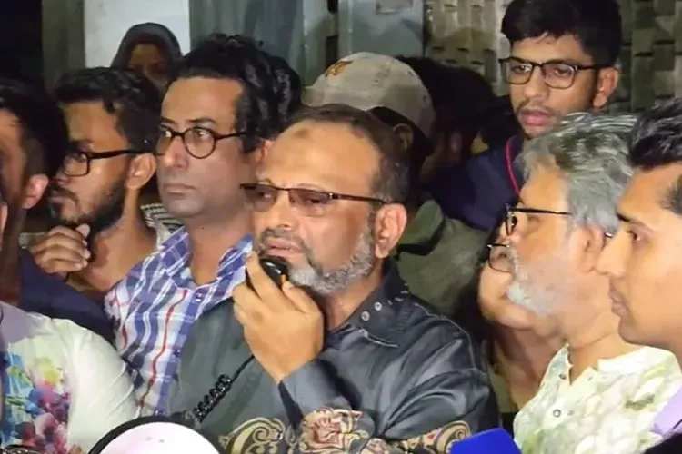 ঢাবির হলে ছাত্ররাজনীতি নিষিদ্ধ থাকবে: উপাচার্য