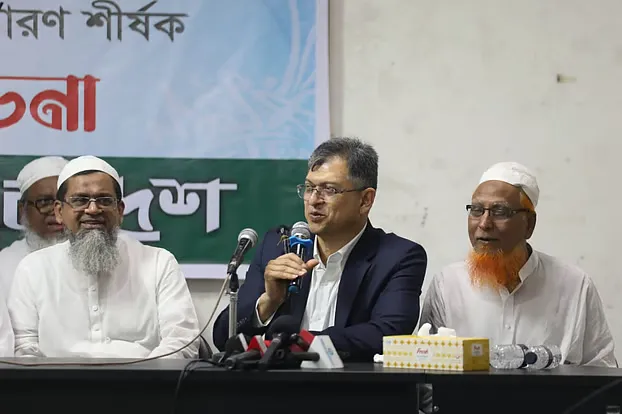 মানবাধিকার মিশন নিয়ে উদ্বেগ, আলোচনা ছাড়া সিদ্ধান্ত ন্যায়সংগত হয়নি : সালাহউদ্দিন আহমদ