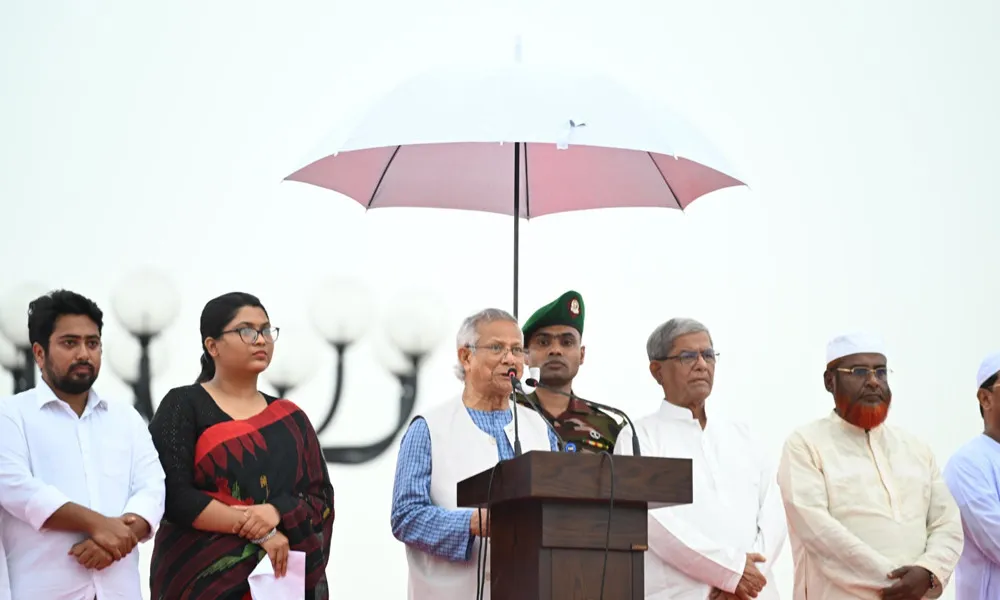 আন্দোলনের চূড়ান্ত পর্যায়ে গণতান্ত্রিক লড়াইয়ে সমর্থন জানায় সামরিক বাহিনী
