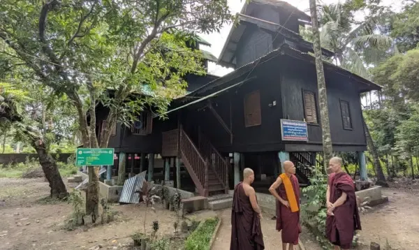 কক্সবাজারের রামুতে বৌদ্ধ বিহার থেকে ভিক্ষুর মরদেহ উদ্ধার