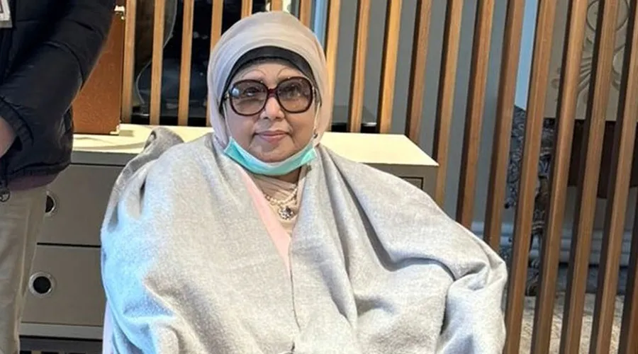 খালেদা জিয়া নিয়মিত স্বাস্থ্য পরীক্ষার জন্য এভারকেয়ার হাসপাতালে ভর্তি