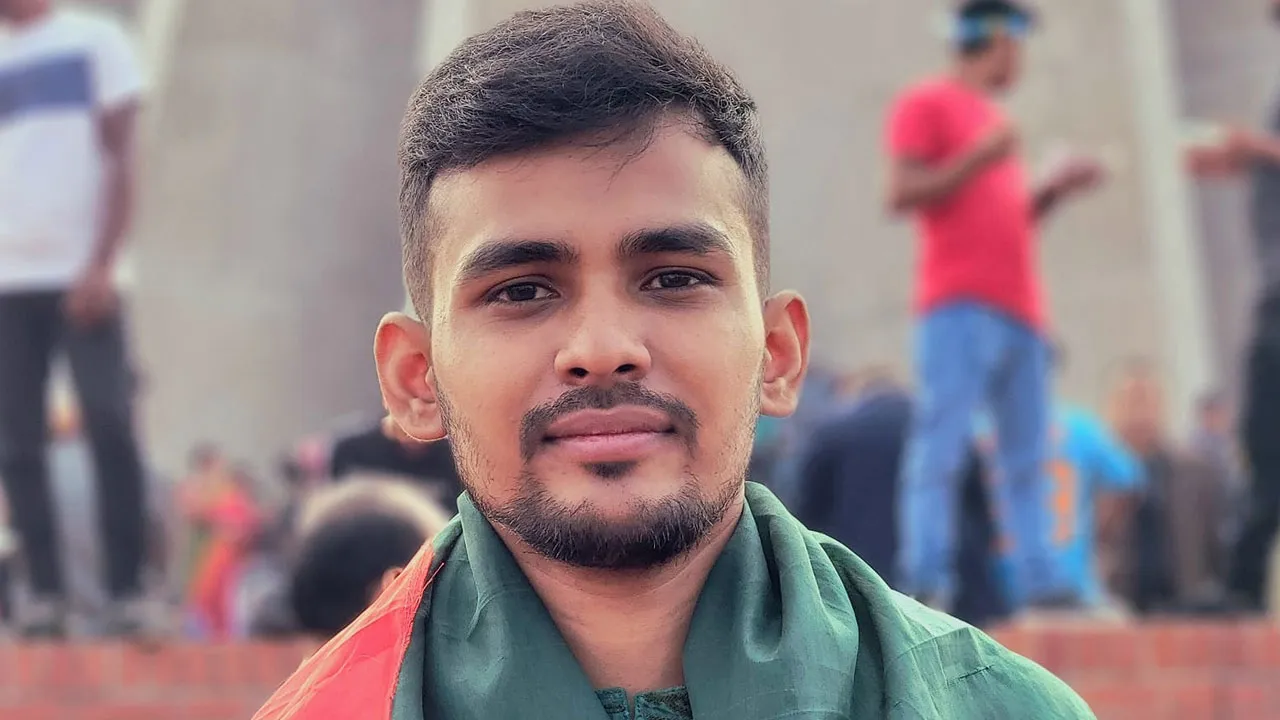 ঢাকা-১০ আসনের মনোনয়ন সংগ্রহ আসিফ মাহমুদ