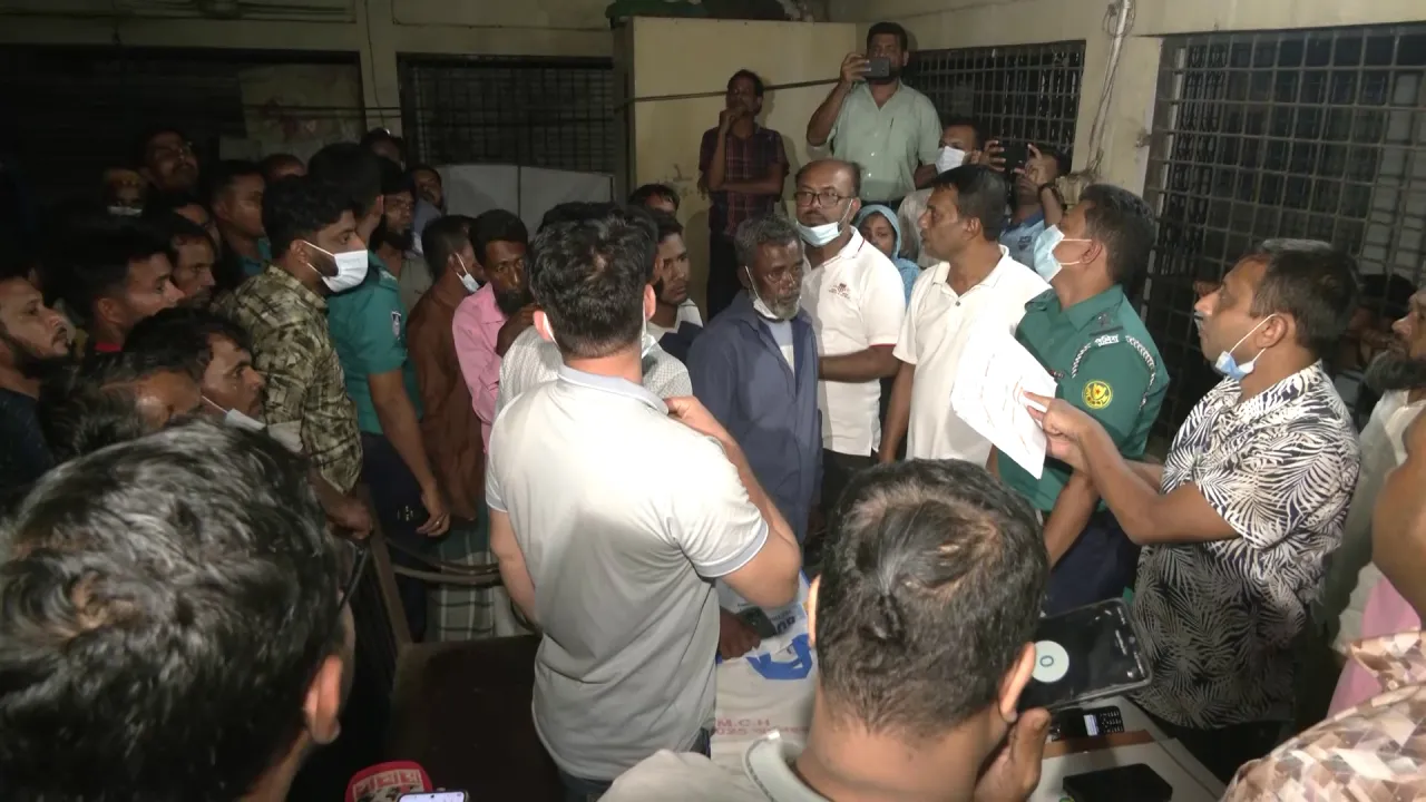 পাঁচ দিন পর শনাক্ত, স্বজনদের কাছে হস্তান্তর ১৬ মরদেহ