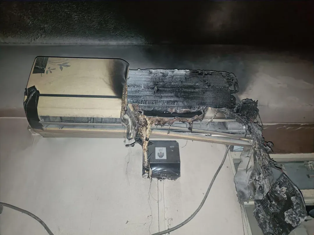 ঢাকায় এসি বিস্ফোরণে একই পরিবারের ৪ জন দগ্ধ