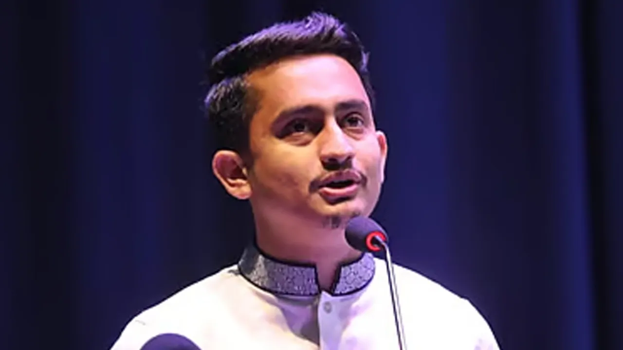 এনসিপির চূড়ান্ত তালিকা: কোন আসন থেকে মাঠে নামছেন সারজিস