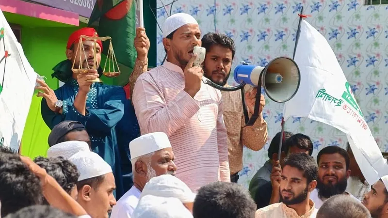 বাহিরের কোনো নেতা দিয়ে বাংলাদেশের কোনো কর্মী চলতে পারে না।