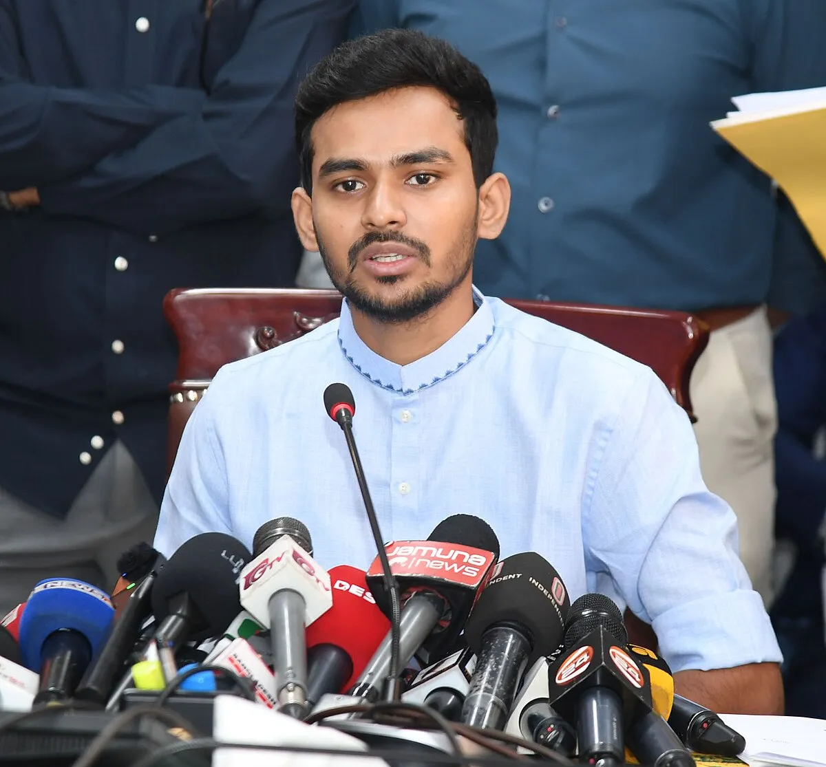 পদত্যাগের পর নির্বাচনের প্রস্তুতিতে উপদেষ্টা আসিফ