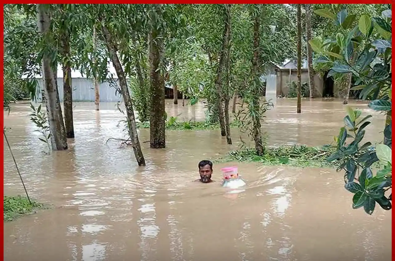 অতি ভারী বৃষ্টিতে ৭ জেলার নিম্নাঞ্চল প্লাবিত হওয়ার আশঙ্কা