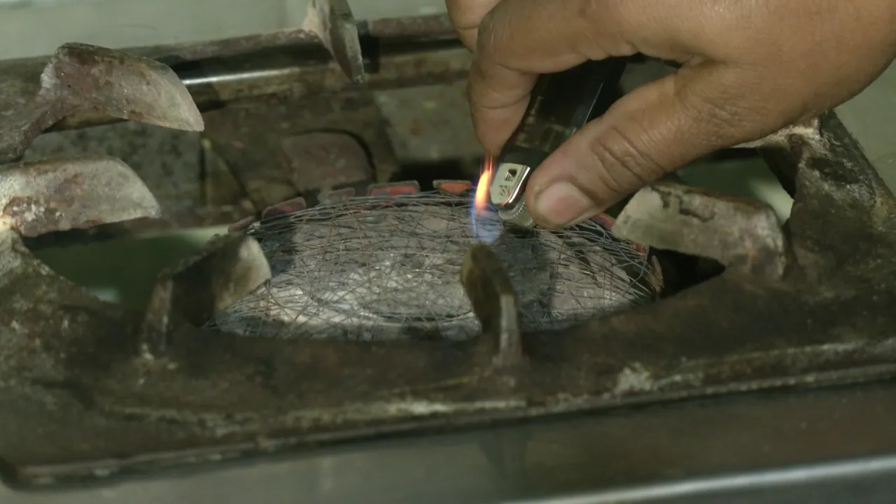 যেসব এলাকায় রাত থেকে ২১ ঘণ্টা গ্যাসের স্বল্পচাপ থাকবে