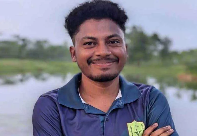 ফেসবুকে আবেগঘন পোস্ট দেওয়ার কয়েক ঘণ্টা পর ঢাকা বিশ্ববিদ্যালয় শিক্ষার্থীর মর্মান্তিক মৃত্যু