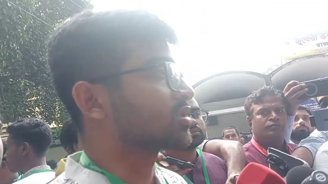 ভোটার তালিকা না দেখানোর অভিযোগে ভোট প্রক্রিয়া ঝুঁকিতে